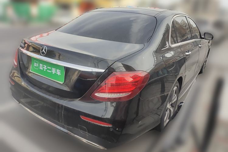 Used Mercedes-Benz E-Class 2019 E 300 L Sporty and Stylish Model