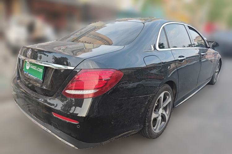 Used Mercedes-Benz E-Class 2019 E 300 L Sporty and Stylish Model Rear Right 45 Deg