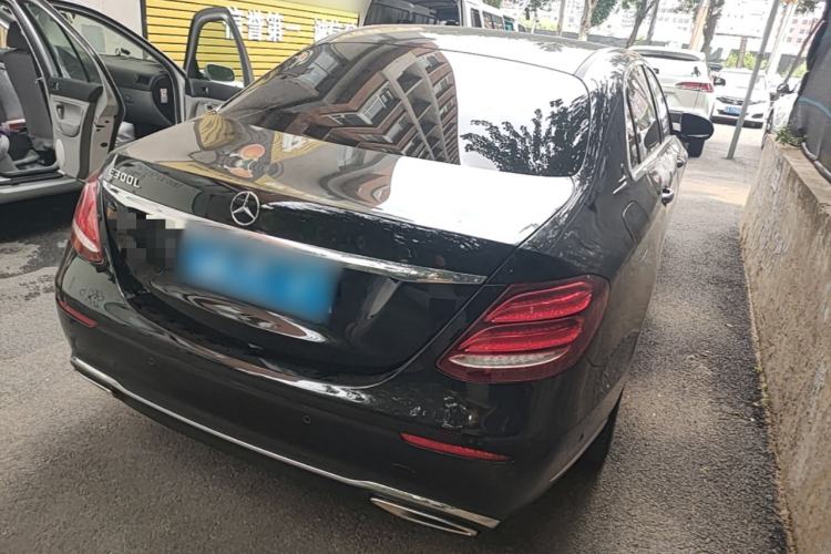 Used Mercedes-Benz E-Class 2019 E 200 L Rear Right 45 Deg
