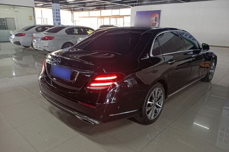 Used Mercedes-Benz E-Class 2019 Restyled E 300 L Luxury Edition Rear Right 45 Deg