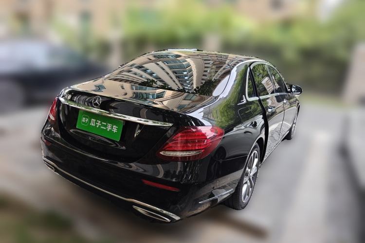Used Mercedes-Benz E-Class 2019 Restyled E 300 L Luxury Edition Rear Right 45 Deg