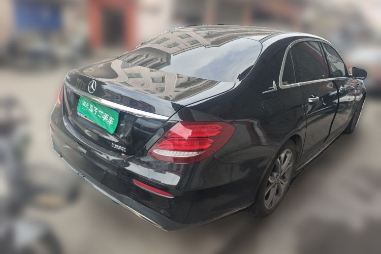 Used Mercedes-Benz E-Class 2019 Restyled E 300 L Luxury Edition Rear Right 45 Deg