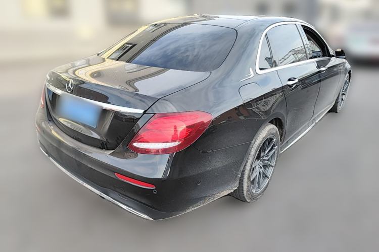Used Mercedes-Benz E-Class 2019 E 300 L Sporty and Stylish Model Rear Right 45 Deg