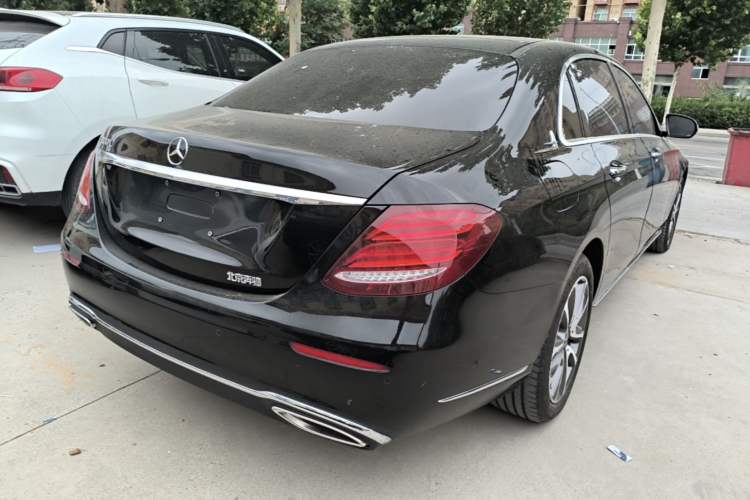 Used Mercedes-Benz E-Class 2019 Restyled E 300 L Luxury Edition Rear Right 45 Deg