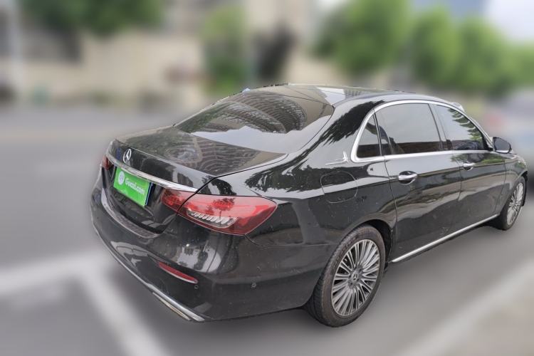 Used Mercedes-Benz E-Class 2019 E 200 L Rear Right 45 Deg