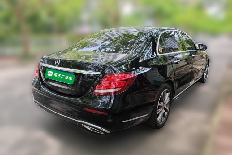 Used Mercedes-Benz E-Class 2019 Restyled E 300 L Luxury Edition Rear Right 45 Deg