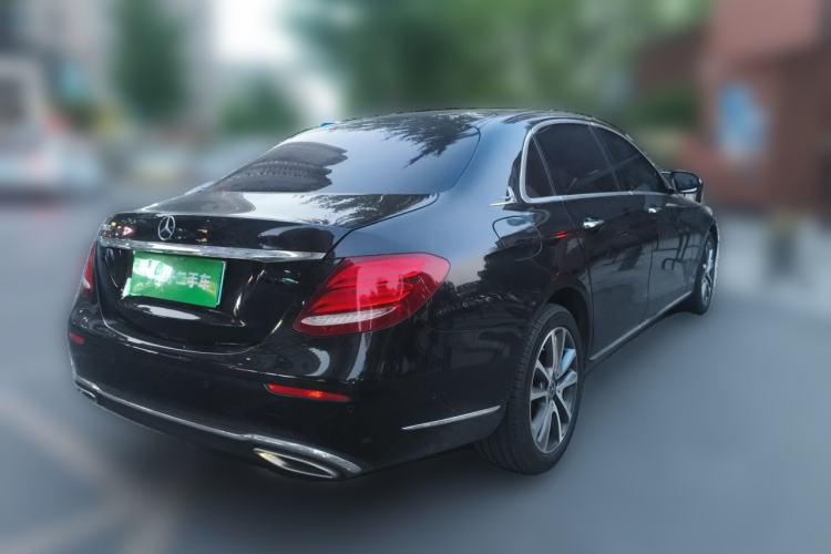 Used Mercedes-Benz E-Class 2019 Restyled E 300 L Luxury Edition Rear Right 45 Deg