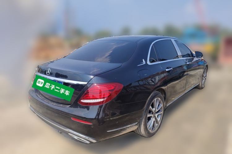 Used Mercedes-Benz E-Class 2019 Restyled E 300 L Luxury Edition Rear Right 45 Deg