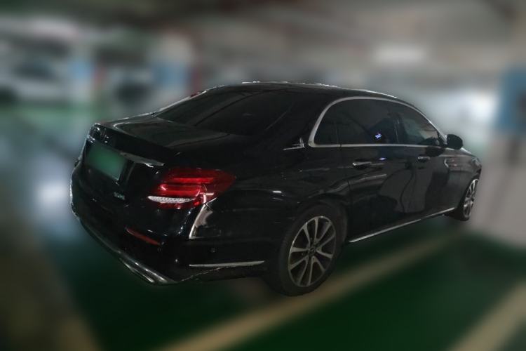Used Mercedes-Benz E-Class 2019 Restyled E 300 L Luxury Edition Rear Right 45 Deg