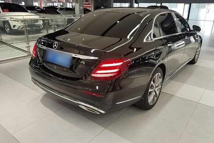 Used Mercedes-Benz E-Class 2019 E 200 L Rear Right 45 Deg