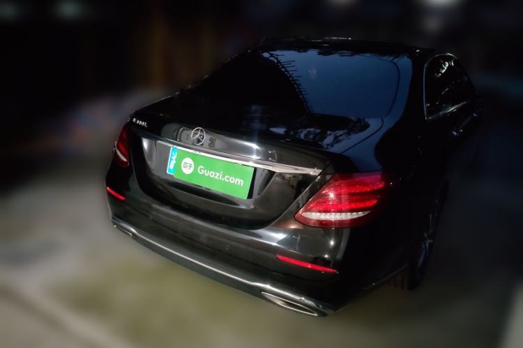 Used Mercedes-Benz E-Class 2019 Restyled E 300 L Luxury Edition Rear Right 45 Deg