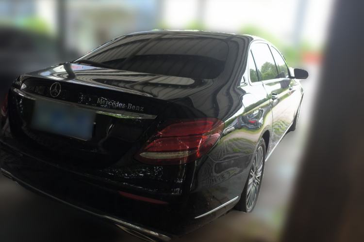 Used Mercedes-Benz E-Class 2019 Restyled E 300 L Luxury Edition Rear Right 45 Deg