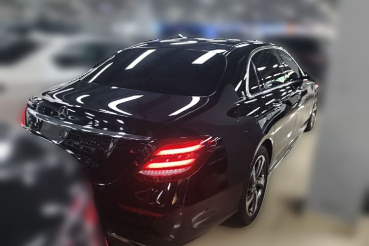 Used Mercedes-Benz E-Class 2019 E 300 L Sporty and Stylish Model Rear Right 45 Deg