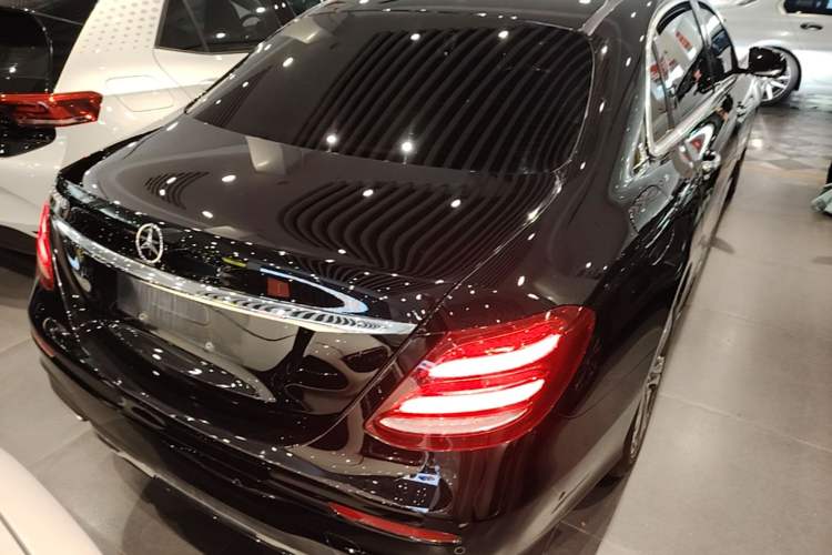 Used Mercedes-Benz E-Class 2019 E 200 L Sport Edition Rear Right 45 Deg