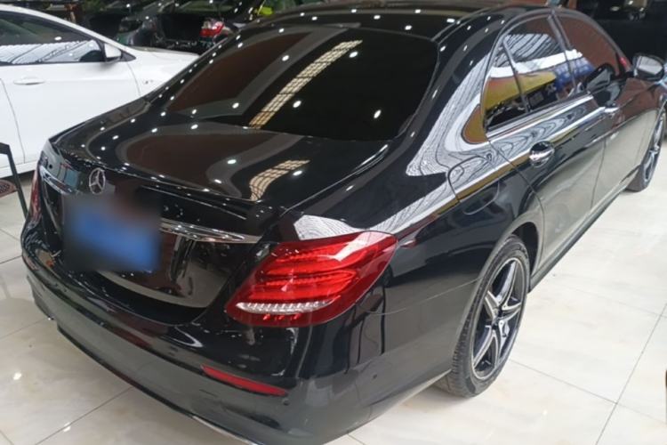 Used Mercedes-Benz E-Class 2019 E 260 Sport Edition Rear Right 45 Deg