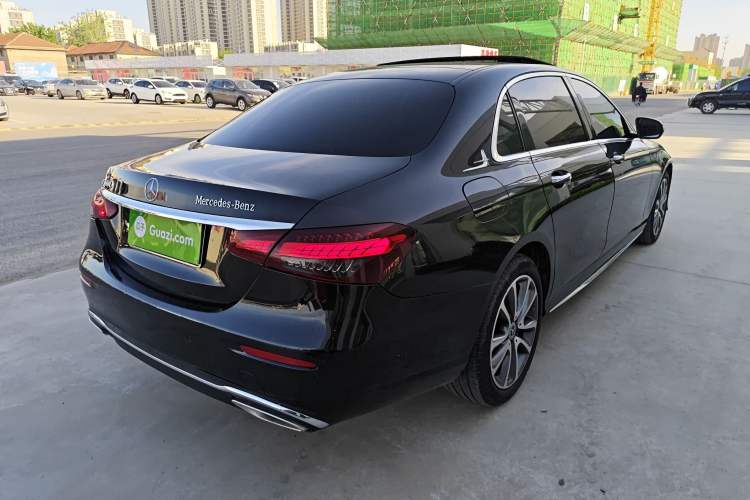 Used Mercedes-Benz E-Class 2019 E 300 L Sporty and Stylish Model Rear Right 45 Deg