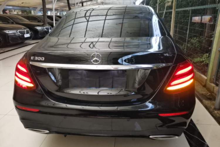 Used Mercedes-Benz E-Class 2019 E 260 Sport Edition Rear