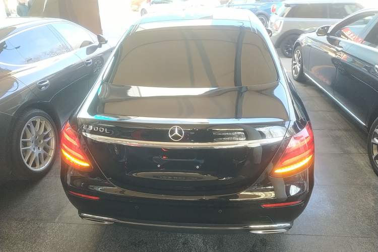 Used Mercedes-Benz E-Class 2019 Restyled E 300 L Luxury Edition Rear