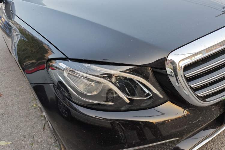 Used Mercedes-Benz E-Class 2019 E 260 L 4MATIC Right Front Headlight