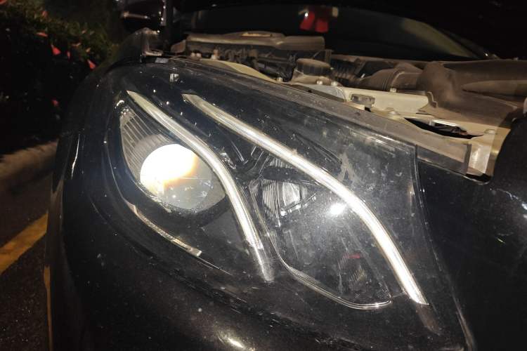 Used Mercedes-Benz E-Class 2019 E 200 L Sport Edition Right Front Headlight