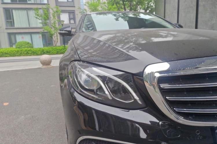 Used Mercedes-Benz E-Class 2019 Facelifted E 300 L Stylish Version Right Front Headlight