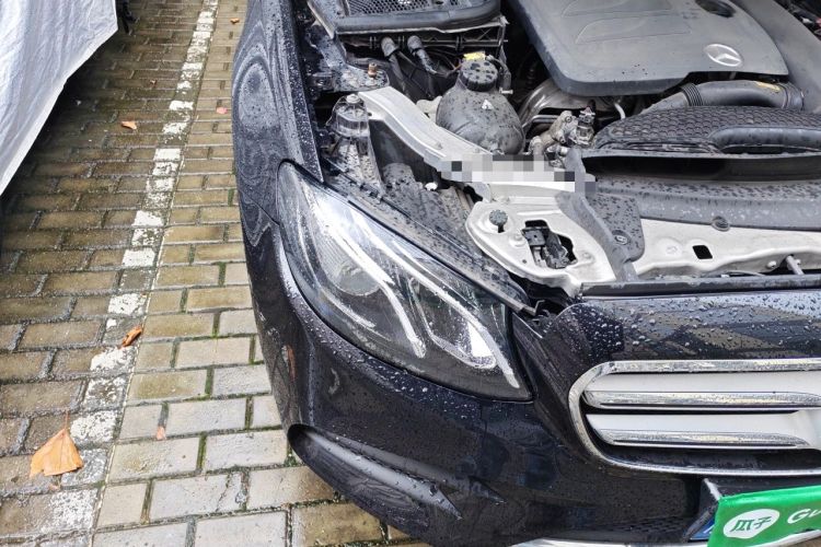 Used Mercedes-Benz E-Class 2019 Restyled E 300 L Sporty and Stylish Edition Right Front Headlight