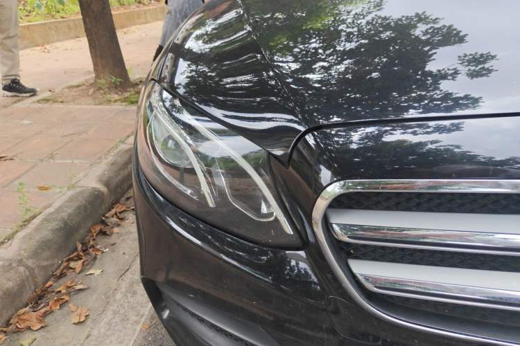 Used Mercedes-Benz E-Class 2019 Restyled E 300 L Sporty and Stylish Edition Right Front Headlight