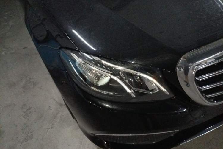 Used Mercedes-Benz E-Class 2019 E 300 L Stylish Model Right Front Headlight