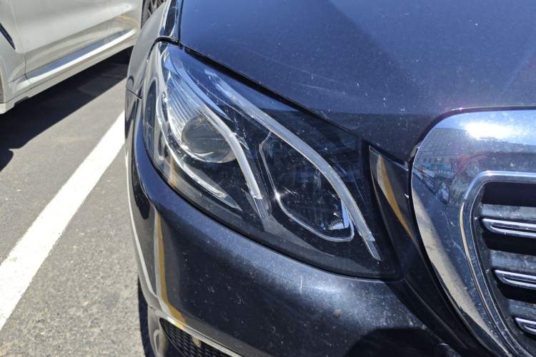 Used Mercedes-Benz E-Class 2019 Facelifted E 300 L Stylish Version Right Front Headlight