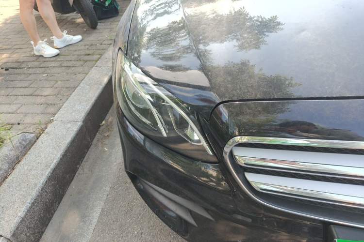 Used Mercedes-Benz E-Class 2019 E 260 L Sport Edition Right Front Headlight