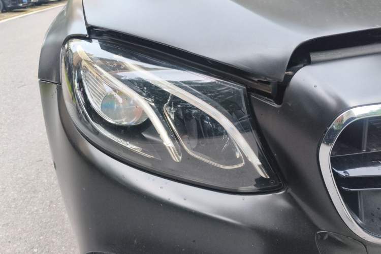 Used Mercedes-Benz E-Class 2019 Restyled E 300 L Sporty and Stylish Edition Right Front Headlight