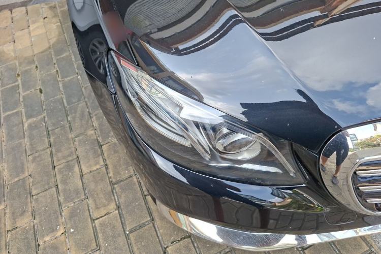 Used Mercedes-Benz E-Class 2019 Restyled E 300 L Sporty and Stylish Edition Right Front Headlight