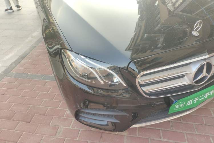 Used Mercedes-Benz E-Class 2019 Restyled E 300 L Sport Luxury Edition Right Front Headlight