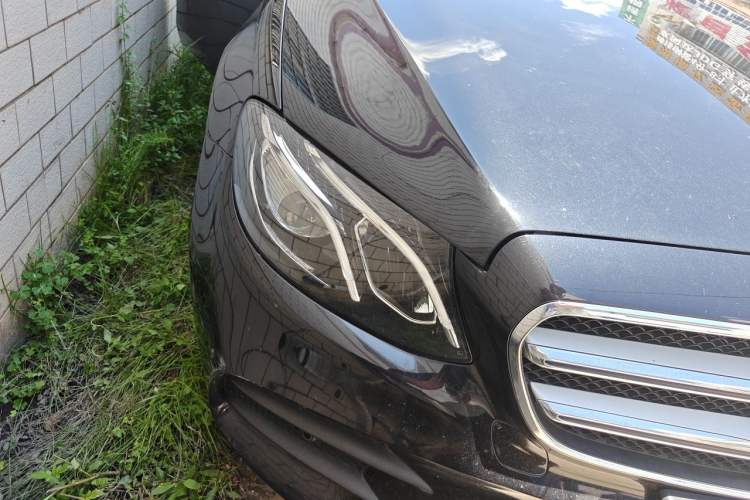 Used Mercedes-Benz E-Class 2019 E 200 L Sport Edition Right Front Headlight