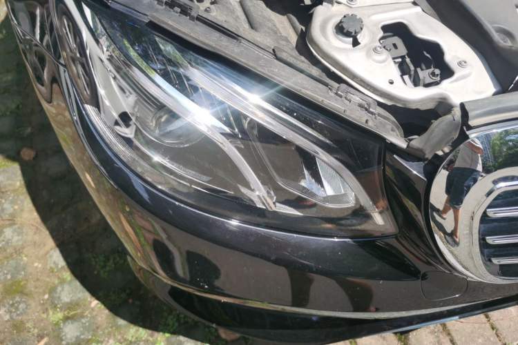 Used Mercedes-Benz E-Class 2019 Facelifted E 300 L Stylish Version Right Front Headlight
