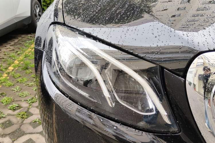 Used Mercedes-Benz E-Class 2019 E 260 L 4MATIC Right Front Headlight