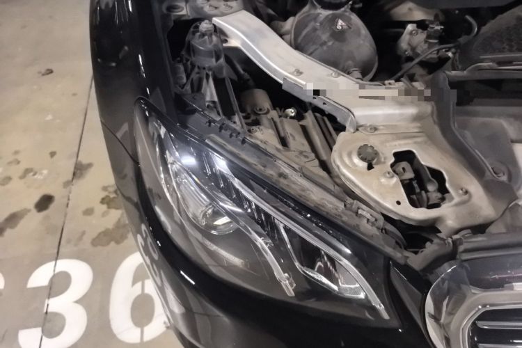 Used Mercedes-Benz E-Class 2019 E 260 L Right Front Headlight
