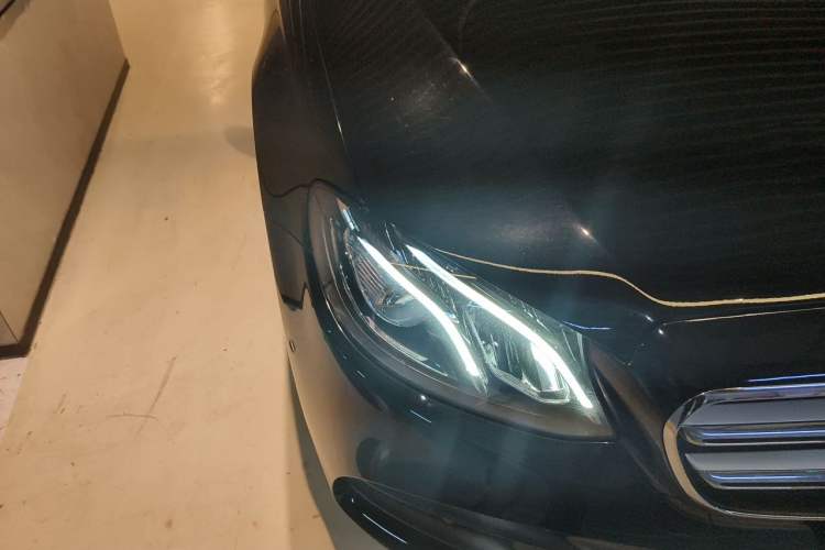 Used Mercedes-Benz E-Class 2019 E 260 L Sport Edition Right Front Headlight