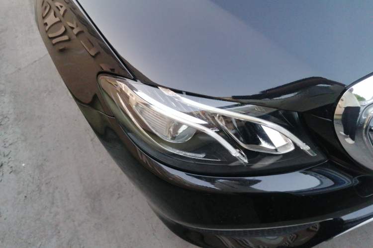Used Mercedes-Benz E-Class 2019 E 260 L Right Front Headlight