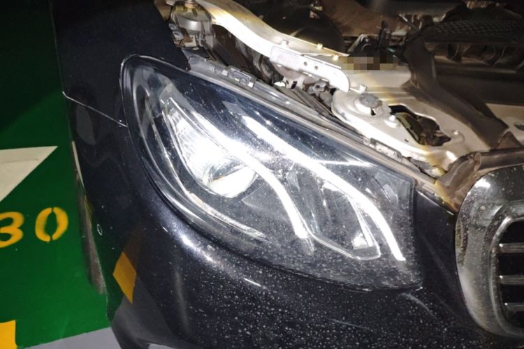 Used Mercedes-Benz E-Class 2019 Restyled E 300 L Luxury Edition Right Front Headlight