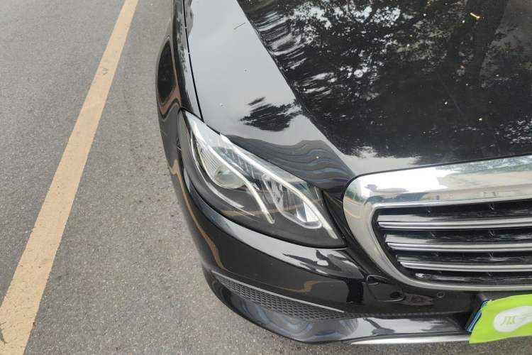 Used Mercedes-Benz E-Class 2019 Facelifted E 300 L Stylish Version Right Front Headlight