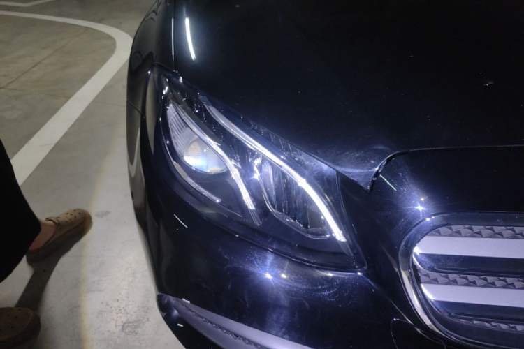 Used Mercedes-Benz E-Class 2019 Restyled E 300 L Sport Luxury Edition Right Front Headlight