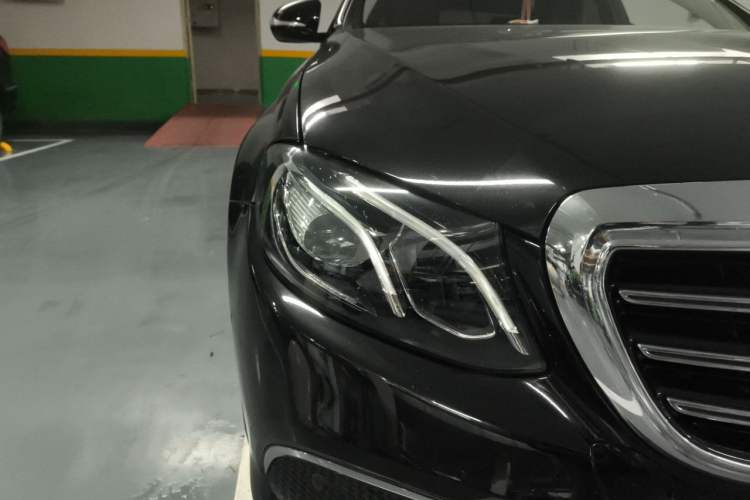 Used Mercedes-Benz E-Class 2019 E 260 L Right Front Headlight