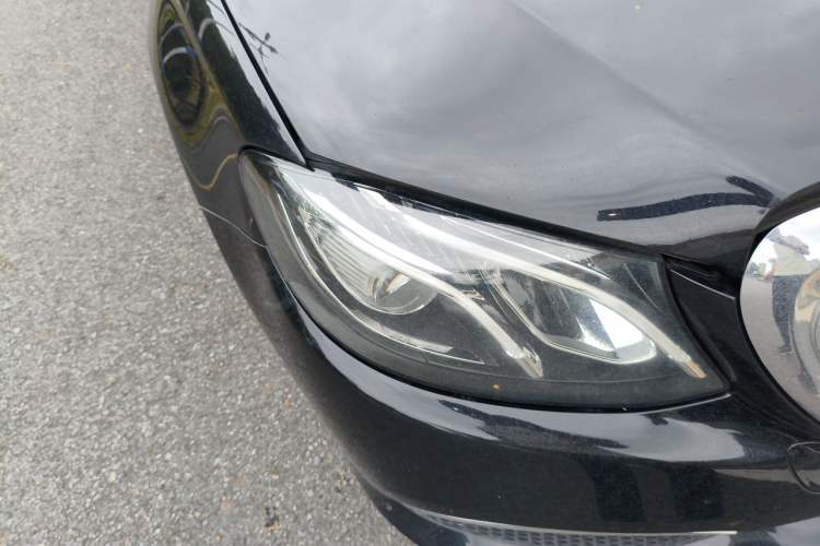 Used Mercedes-Benz E-Class 2019 E 260 L Sport Edition Right Front Headlight