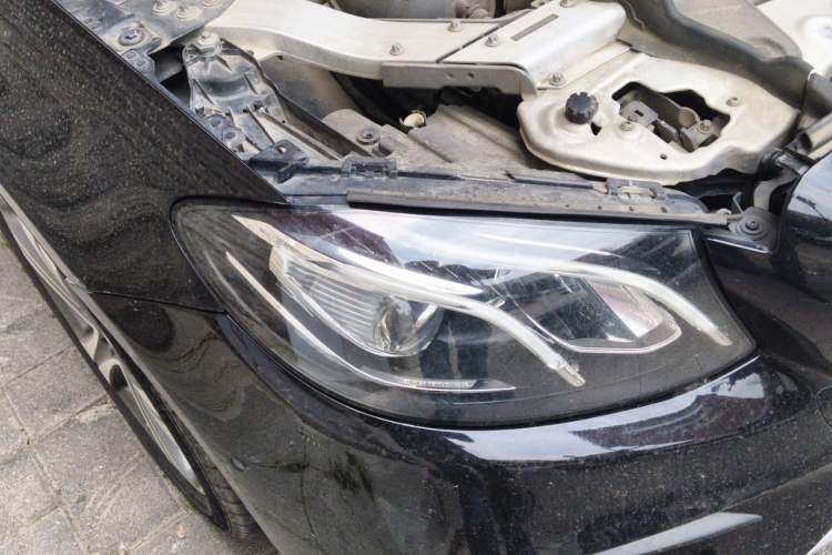 Used Mercedes-Benz E-Class 2019 E 200 L Sport Edition Right Front Headlight