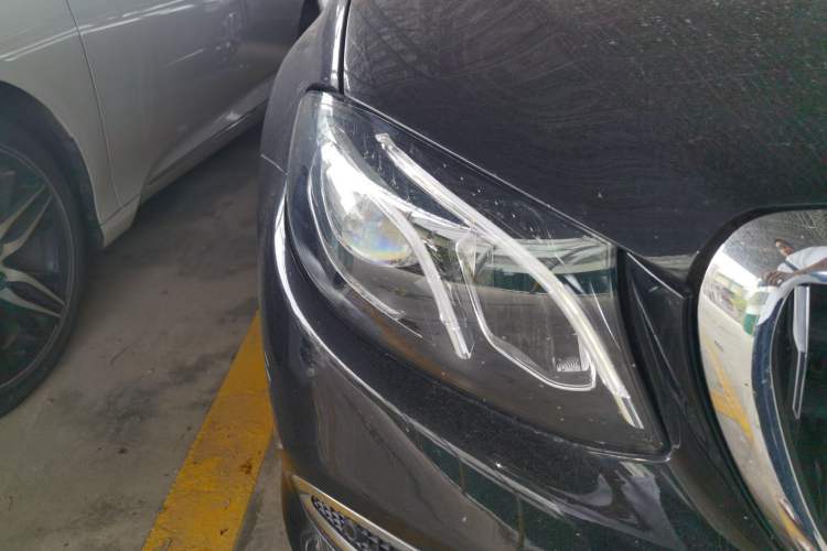 Used Mercedes-Benz E-Class 2019 E 200 L Right Front Headlight