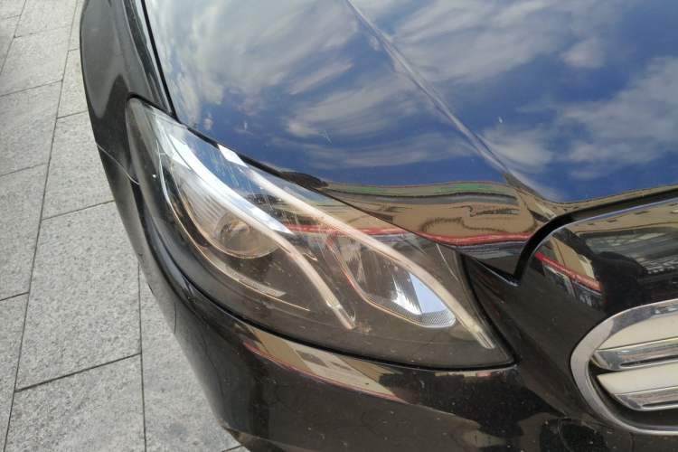 Used Mercedes-Benz E-Class 2019 Restyled E 300 L Sport Luxury Edition Right Front Headlight