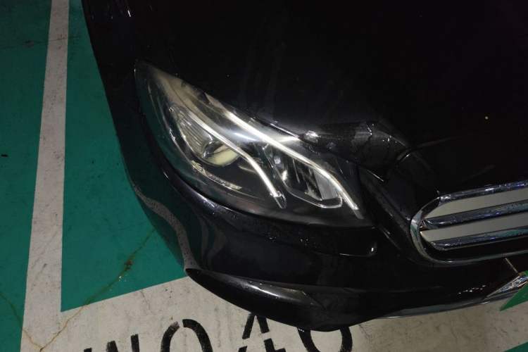 Used Mercedes-Benz E-Class 2019 Restyled E 300 L Sporty and Stylish Edition Right Front Headlight