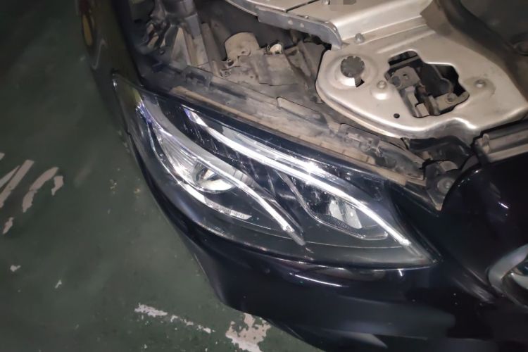 Used Mercedes-Benz E-Class 2019 Restyled E 300 L Sporty and Stylish Edition Right Front Headlight