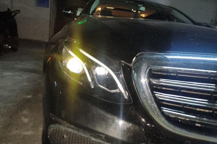 Used Mercedes-Benz E-Class 2019 Restyled E 300 L Sport Luxury Edition Right Front Headlight
